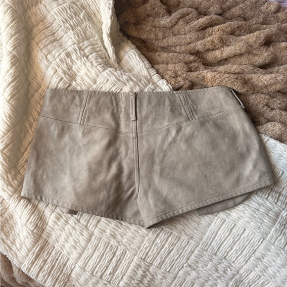 We The Free Women's Set - Picture 4 of 5